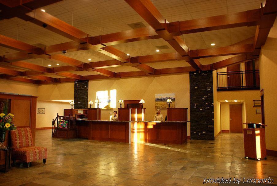 Deerfoot Inn And Casino YYC Exteriör bild